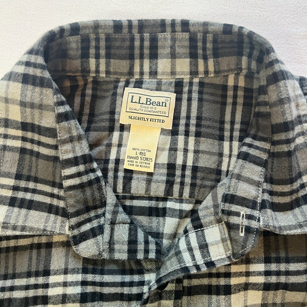 L.L.Bean Scotch Plaid Flannel Shirt Slightly Fitted Grey 100% Cotton Large - Picture 8 of 10